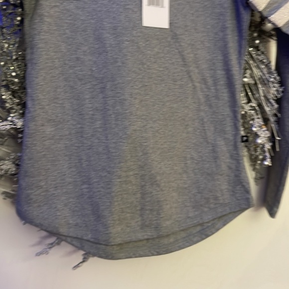 Top - Picture 5 of 6